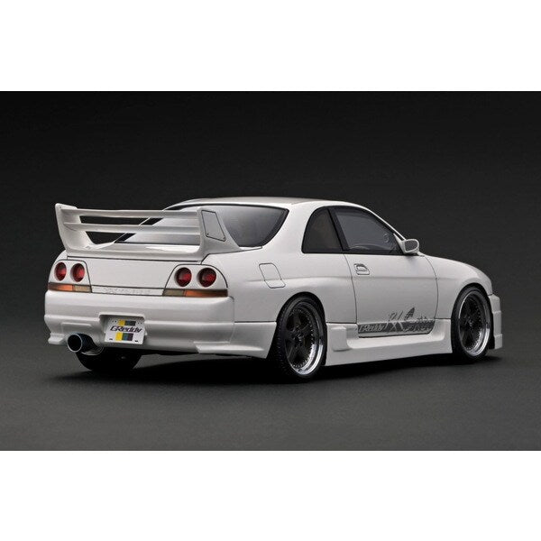 Ignition Model IG3129 1/18 GReddy GT-R BCNR33 Pearl White [Resin Model Car] - image 2