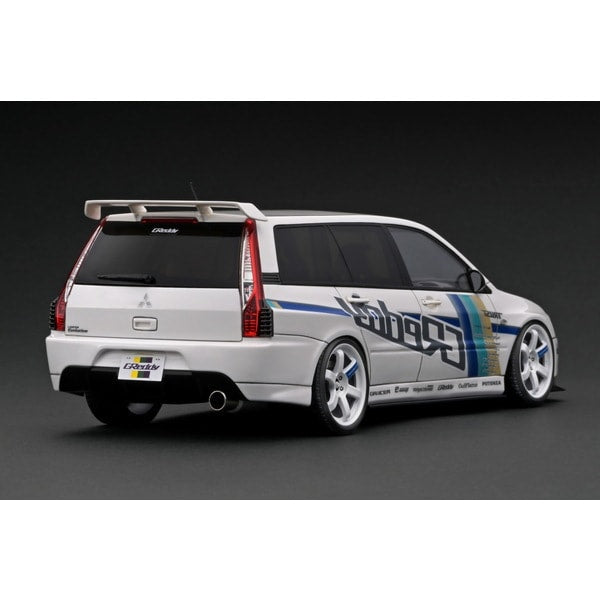 Ignition Model IG2775 1/18 Mitsubishi Lancer Evolution Wagon CT9W White [Resin Model Car] - image 2