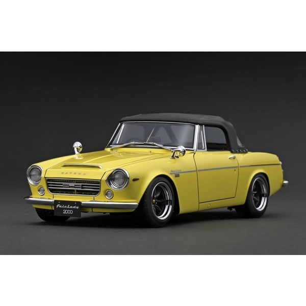 Ignition Model IG2714 1/18 Datsun Fairlady 2000 SR311 Yellow With Engine U20 Typewith Engine [Resin Model Car] - image 2