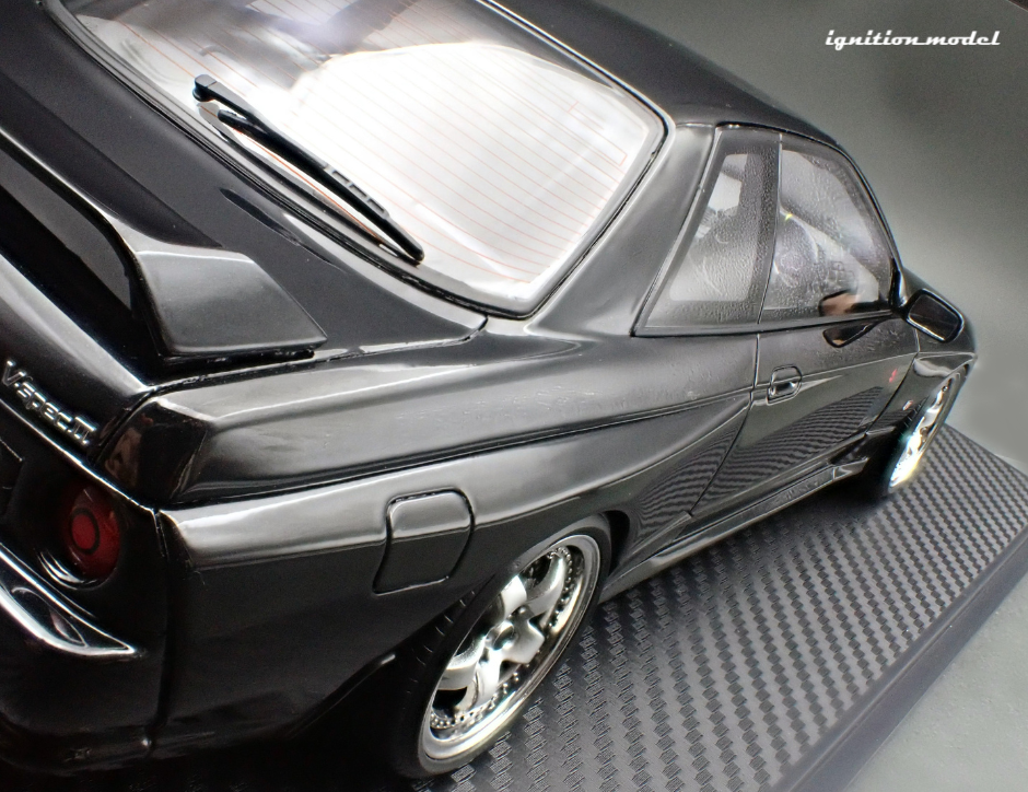 Ignition Model IG3544 1/18 Nissan Skyline GT-R BNR32 V-spec II Black
