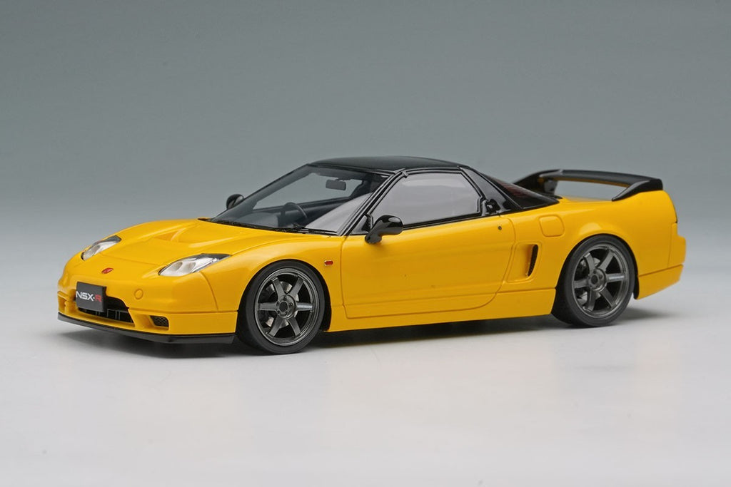Make Up EIDOLON EM825C 1/43 Honda NSX-R NA2 2002 Indy Yellow Pearl Resin