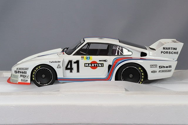 TOP SPEED TS0475 1/18 Porsche 935/77 1977 Le Mans #41