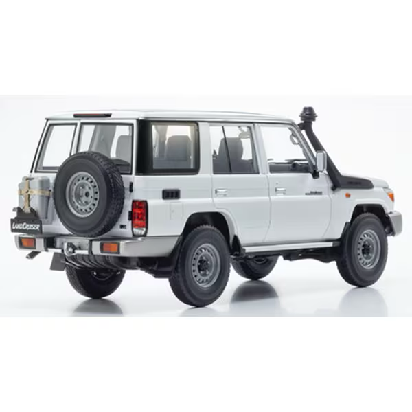 KYOSHO AL870103 1/18 Toyota Land Cruiser 76 (2017) White Die-Cast Model Car