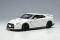 Make Up EIDOLON EM683B 1/43 Nissan GT-R Track Nismo Brilliant White Pearl