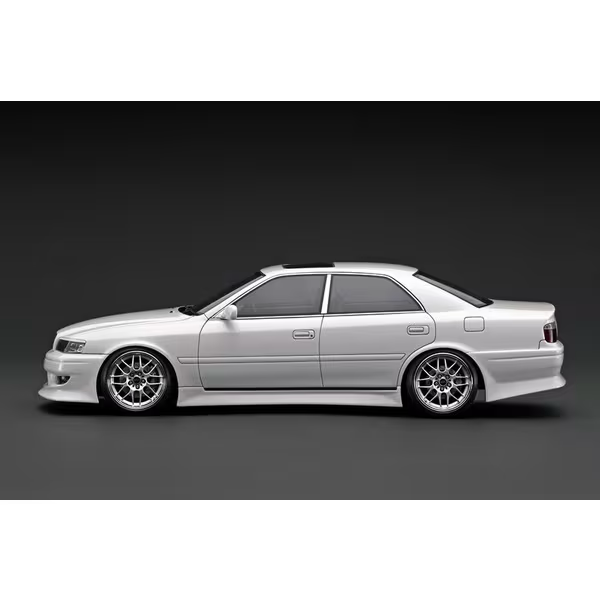 Ignition Model IG3313 1/18 Toyota VERTEX JZX100 Chaser Pearl White With Engine