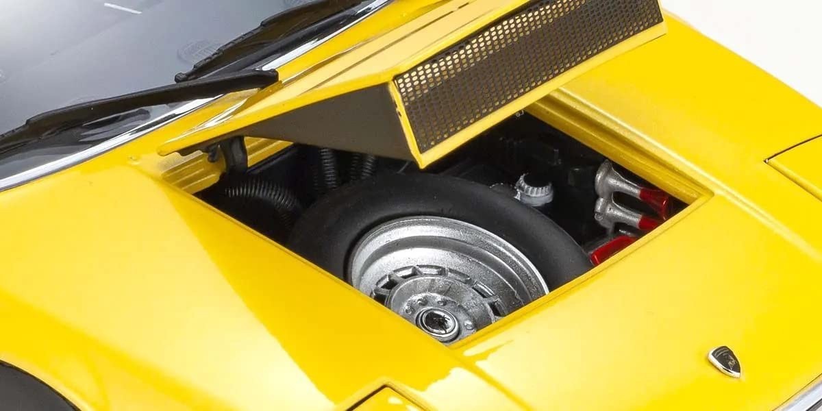 Kyosho 1/18 Lamborghini Urraco Yellow Diecast Model Car KS08446GY Japan Import