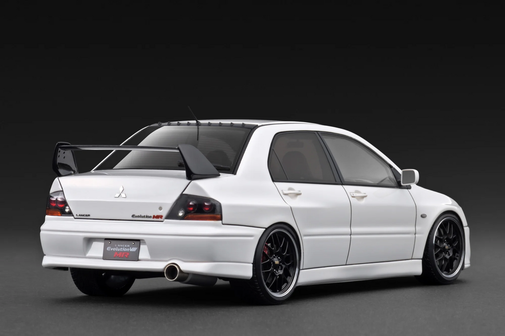 Ignition Model IG3835 1/18 Mitsubishi Lancer Evolution VIII MR CT9A White