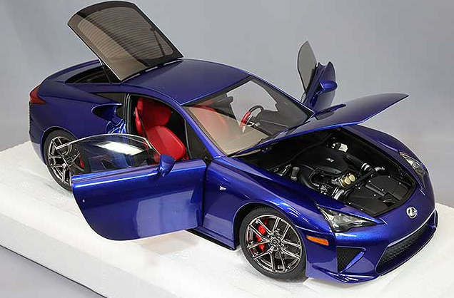 AUTOart 78858 1/18 Lexus LFA Pearl Blue Composite