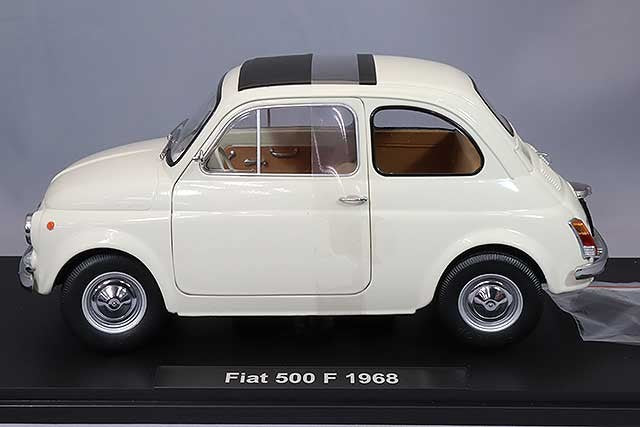 KK Scale KKDC120032 1/12 Fiat 500F 1968 Cream Classic Car Diecast