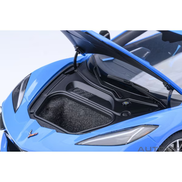 AUTOart 71281 1/18 Chevrolet Corvette C8 Stingray Z51 Rapid Blue Diecast