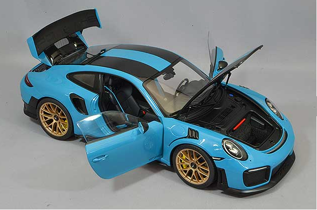 AUTOart 78175 1/18 Porsche 911 991.2 GT2 RS Weissach Blue/Carbon