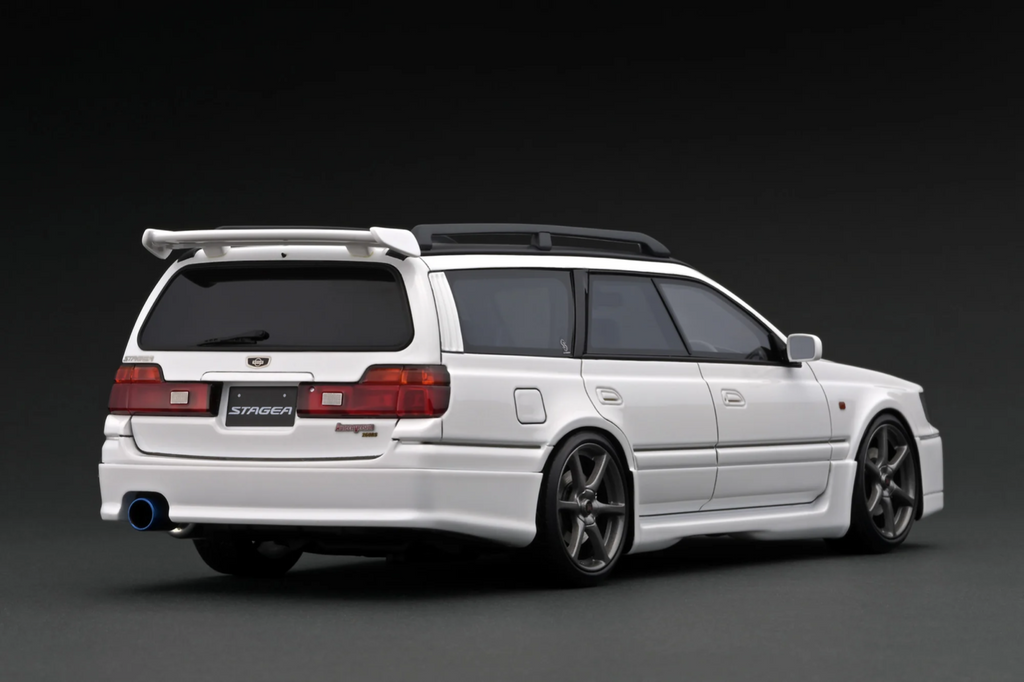 Ignition Model IG2886 1/18 Nissan Stagea 260RS WGNC34 GT-R Engine White