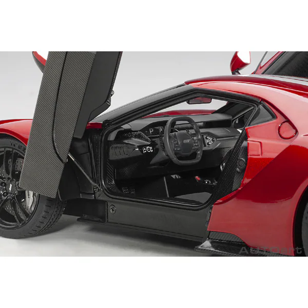 AUTOart 72943 - 1/18 Ford GT 2017 Metallic Red / Silver Stripes