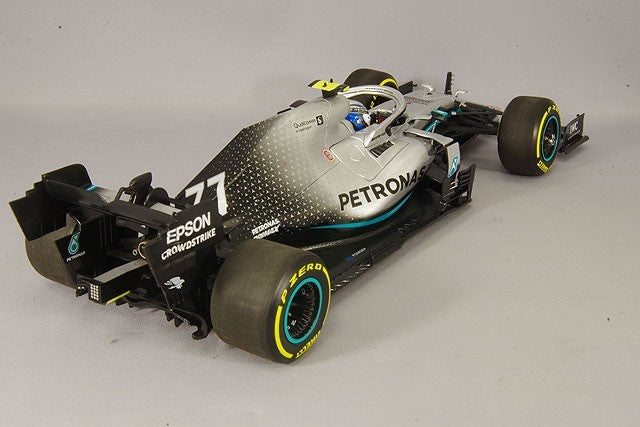 Minichamps MC110191877 1/18 Mercedes W10 USA 2019 Winner