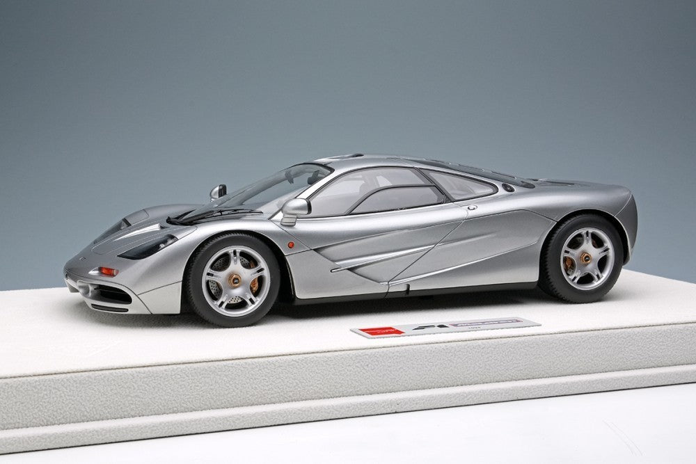 EIDOLON EML073A 1/18 McLaren F1 Road Car 1994 Magnesium Silver Resin