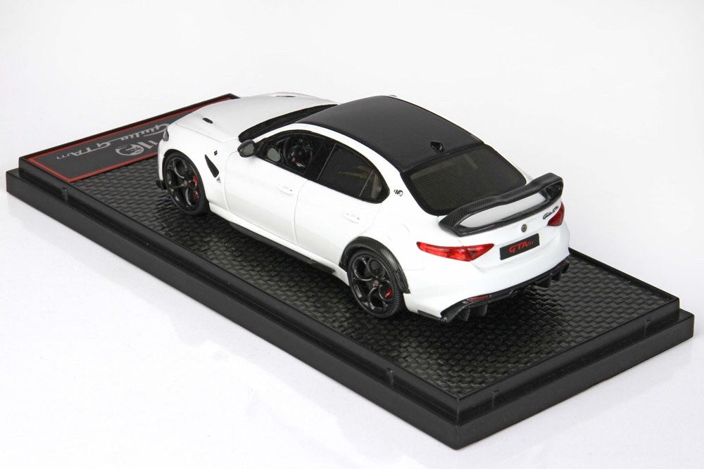 BBR BBRC247B-21 1/43 Alfa Romeo Giulia GTAm Bianco Trofeo Red Calipers Ltd 72pcs
