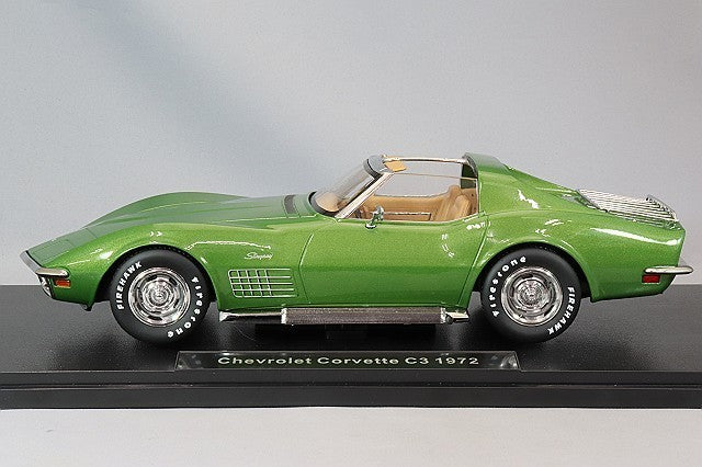 KK Scale KKDC181221 1/18 Chevrolet Corvette C3 1972 Light Green
