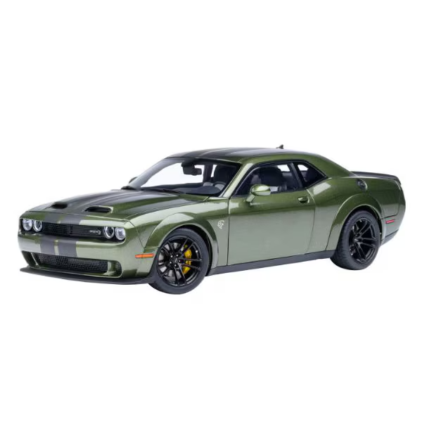 AUTOart 71761 1/18 Dodge Challenger SRT Jailbreak 2022 Green Diecast