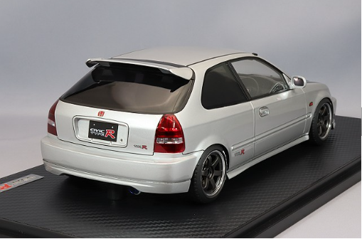 Ignition Model IG2678 1/18 Honda Civic EK9 Type R Silver TE37 15in