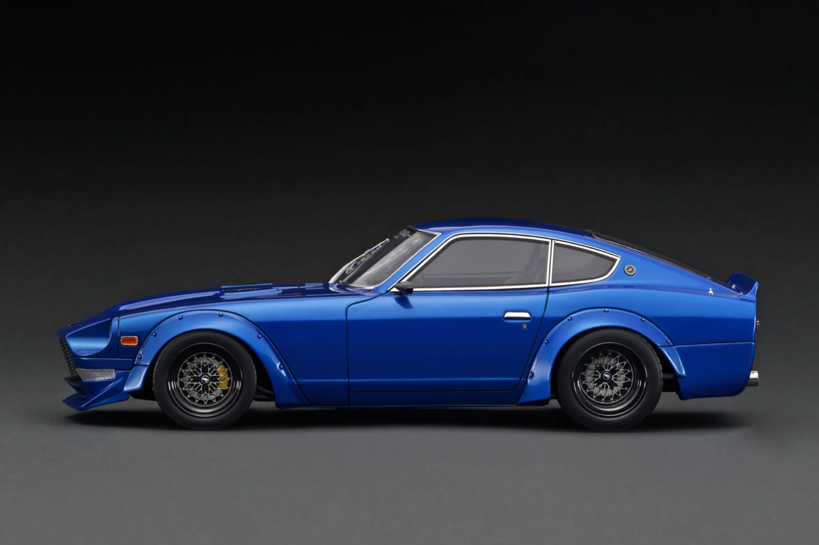 Ignition Model IG3113 1/18 STAR ROAD Nissan Fairlady Z S30 240Z Blue Resin