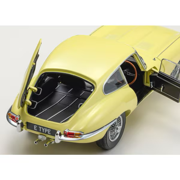 Kyosho KS08954LY 1/18 Jaguar E-Type Pale Primrose Light Yellow