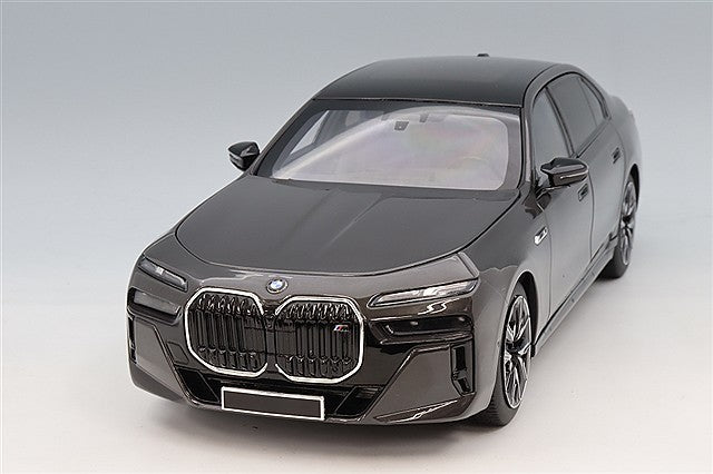 Minichamps MC110023700 1/18 BMW i7 M70 2024 Gray