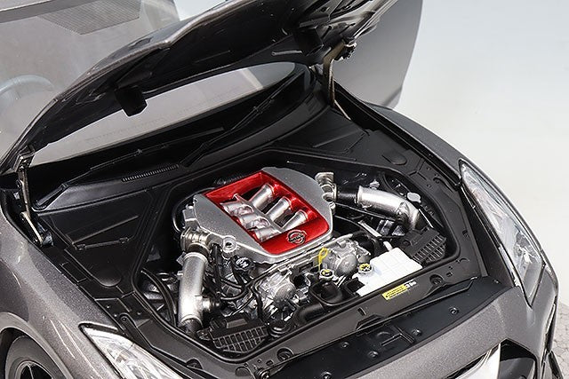 MOTORHELIX FS-M83507 1/18 Nissan GT-R R35 NISMO 2020 Grey