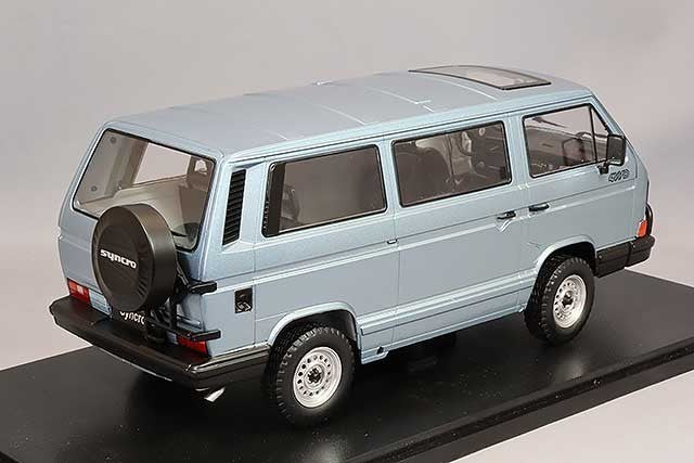 KK Scale KKDC180964 1/18 Volkswagen Bus T3 Syncro 1987 Light Blue Diecast