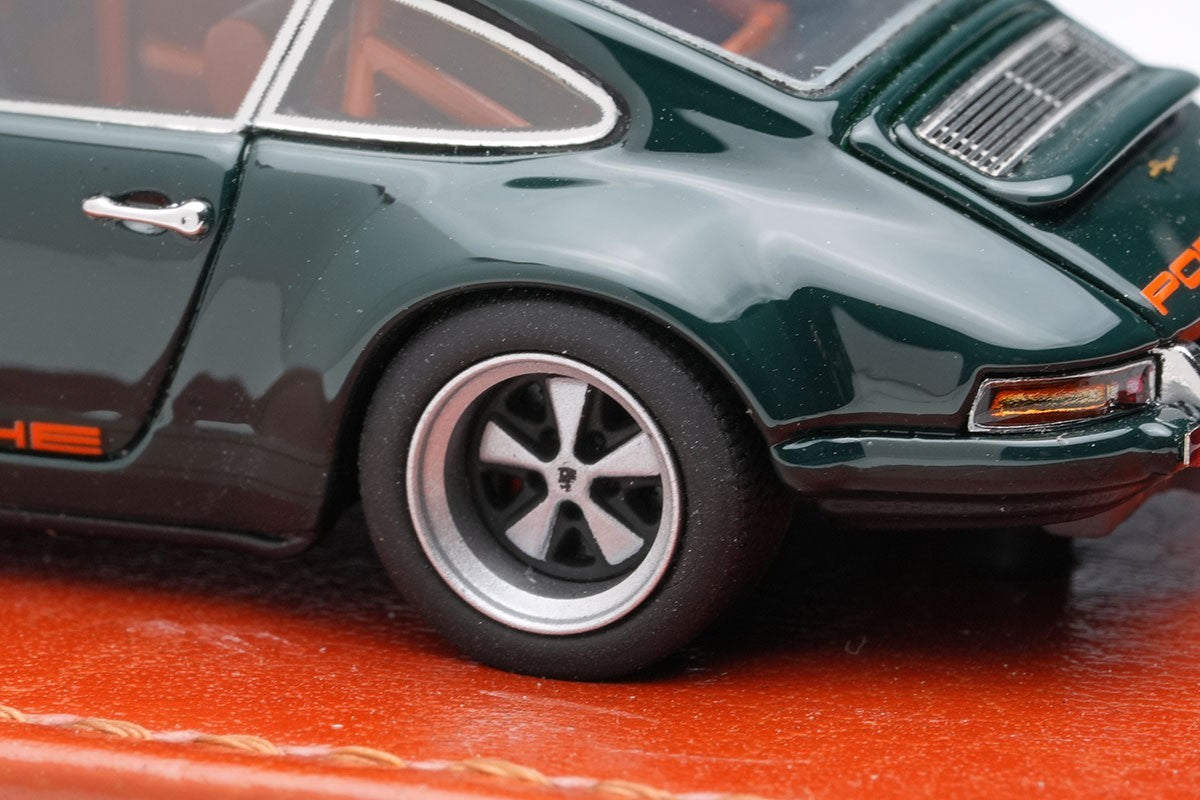 Make Up Titan64 TM001M 1/64 Singer 911 964 Coupe Brewster Green Resin