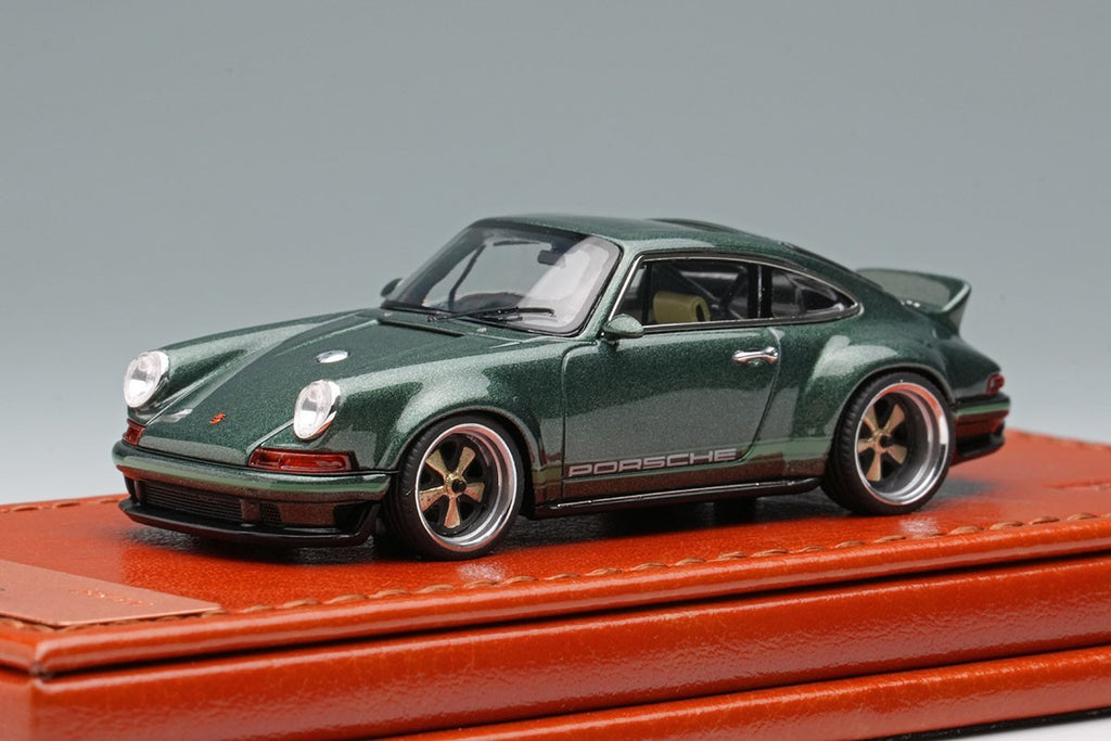 Make Up Titan64 TM004E 1/64 Singer DLS Goodwood Festival of Speed 2021 Oak Green