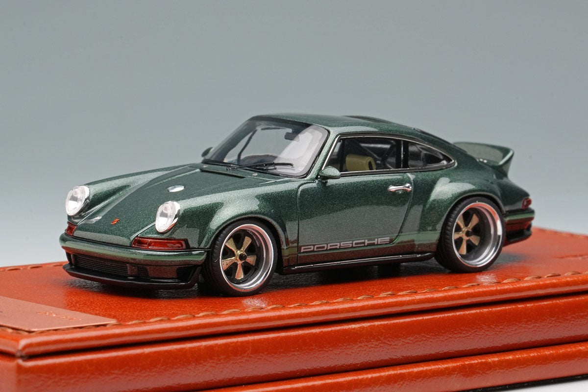 Make Up Titan64 TM004E 1/64 Singer DLS Goodwood Festival of Speed 2021 Oak Green