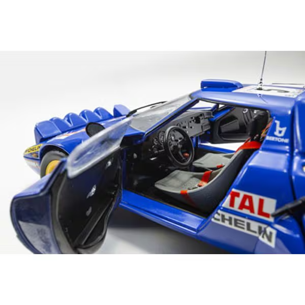 KYOSHO KS08130C - 1/18 Lancia Stratos HF 1976 Tour de Corse #5[Diecast Mini Car]