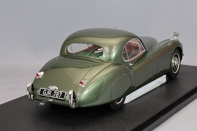 CULT CML1824 1/18 Jaguar XK120 FHC 1951-1954 Green Metallic