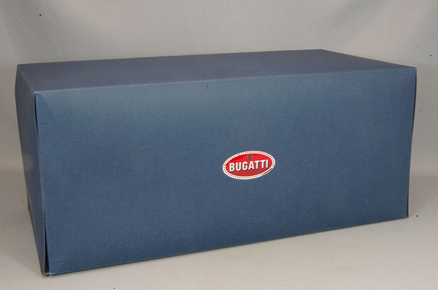 AUTOart 70916 1/18 Bugatti EB110 SS Silver Metallic