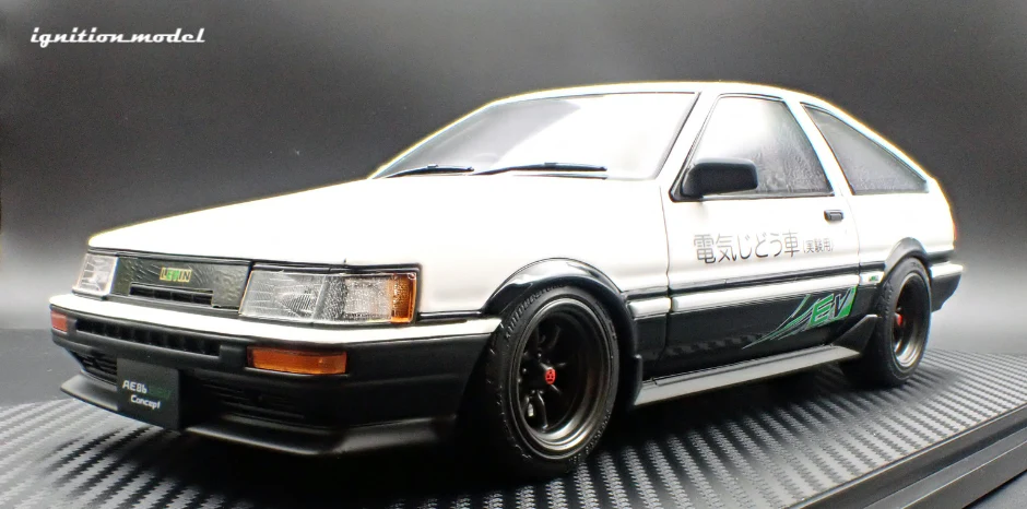 Ignition Model IG3807 1/18 Toyota Corolla Levin AE86 BEV White/Black Resin
