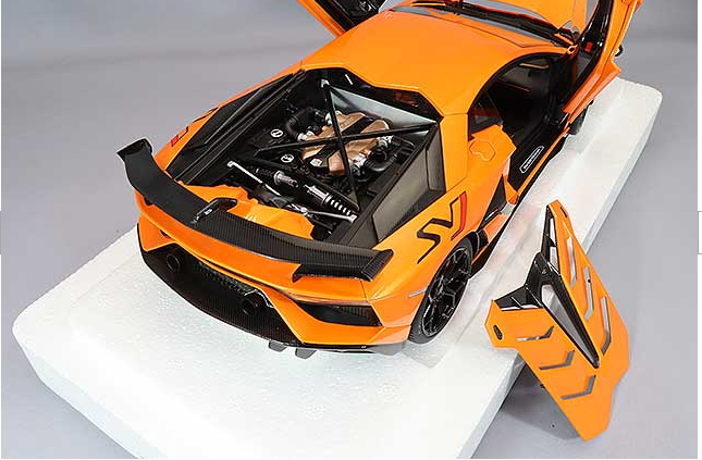 AUTOart 79218 1/18 Lamborghini Aventador SVJ Pearl Orange Composite