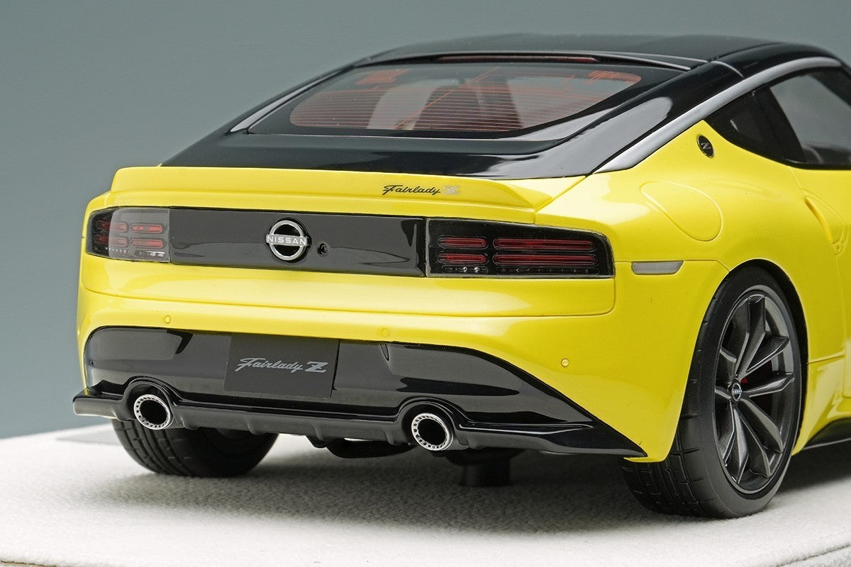 EIDOLON EML112E 1/18 Nissan Fairlady Z Version ST 2023 Ikazuchi Yellow