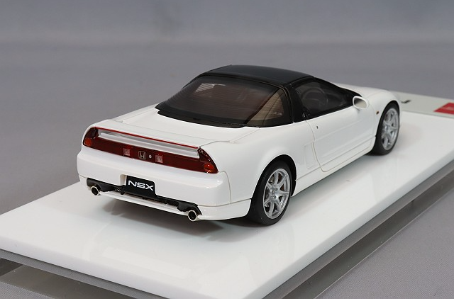 Make Up EIDOLON EM585D 1/43 Honda NSX NA2 Coupe Grand Prix White 2001 Color