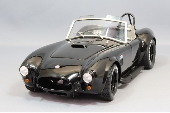 Kyosho KS08047BK 1/18 Shelby Cobra 427 S/C Roadster Black Diecast