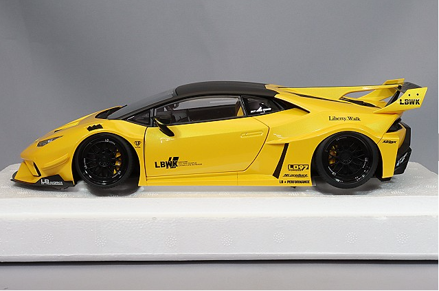 AUTOart 79127 1/18 Lamborghini Huracan GT LB-Silhouette Metallic Yellow