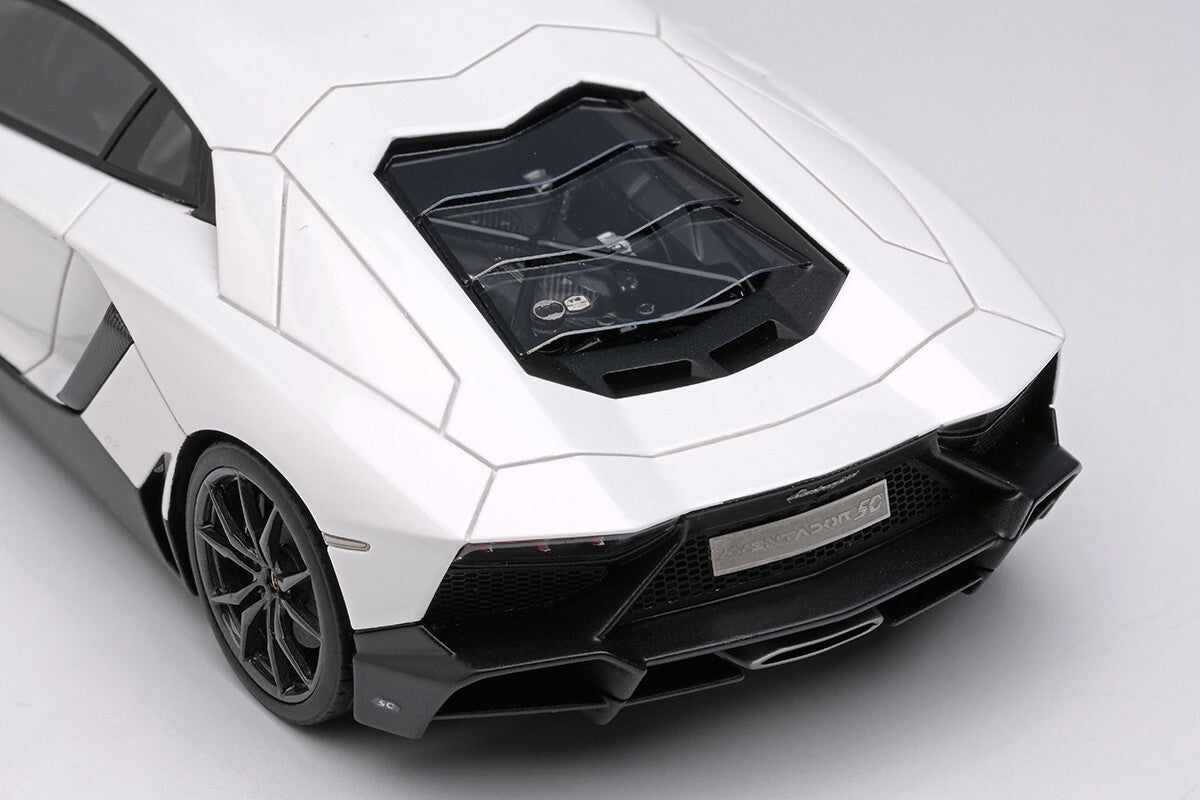 Eidolon EM285K 1/43 Lamborghini Aventador LP720-4 50° Anniversario 2013 White