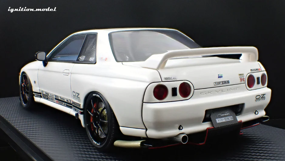 Ignition Model IG3520 1/18 TOP SECRET VR32 Nissan Skyline GT-R R32 White Resin
