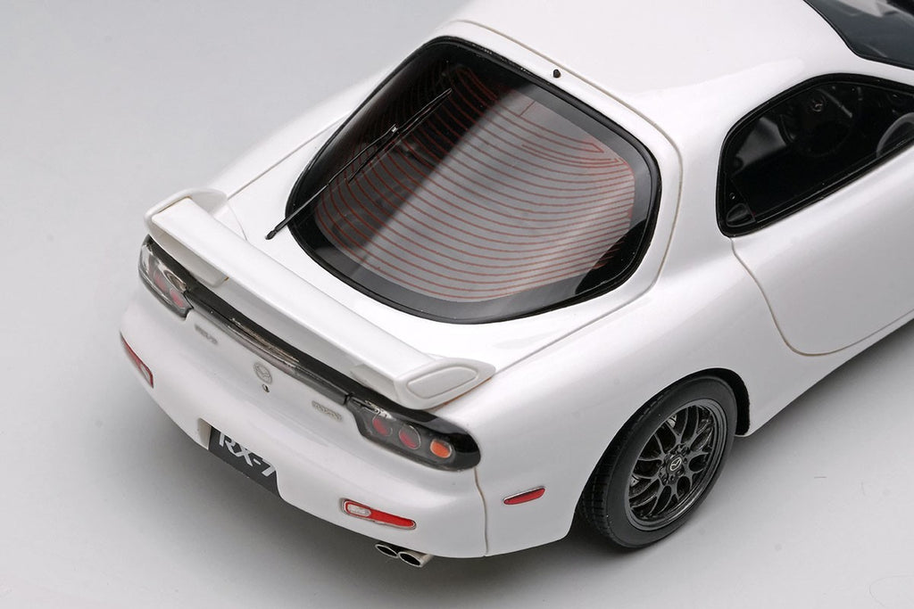 Make Up EIDOLON EM817B 1/43 Mazda RX-7 FD3S Spirit R 2002 White Resin