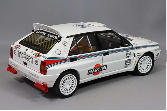 Kyosho KS08348G 1/18 Lancia Delta Integrale Evo Test Car White Diecast