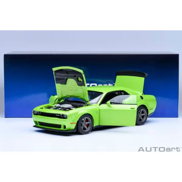 AUTOart 71769 1/18 Dodge Challenger SRT Super Stock 2023 Green Diecast