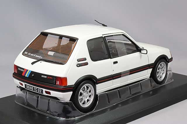 Norev NO184842 1/18 Peugeot 205 GTI 1.9 1989 White