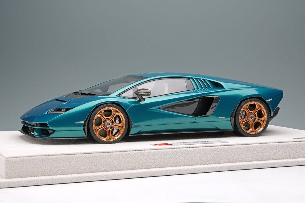 EIDOLON EML160C 1/18 Lamborghini Countach LPI 800-4 2022 Green Resin