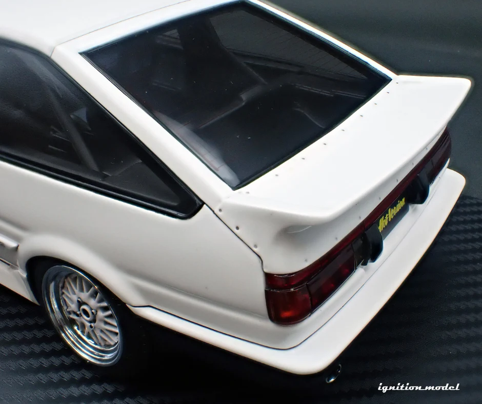 Ignition Model IG3488 1/18 Toyota Trueno AE86 Tsuchiya TK-Street White Resin