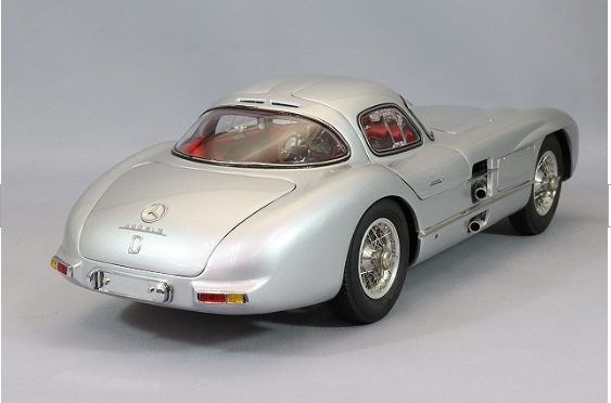 CMC CMC-076 1/18 Mercedes-Benz 300 SLR Coupe Gullwing 1955 Silver Diecast