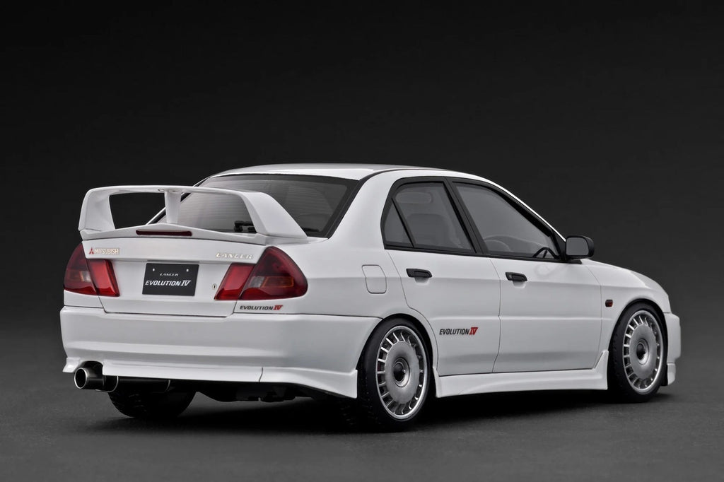 Ignition Model IG3787 1/18 Mitsubishi Lancer Evolution IV White